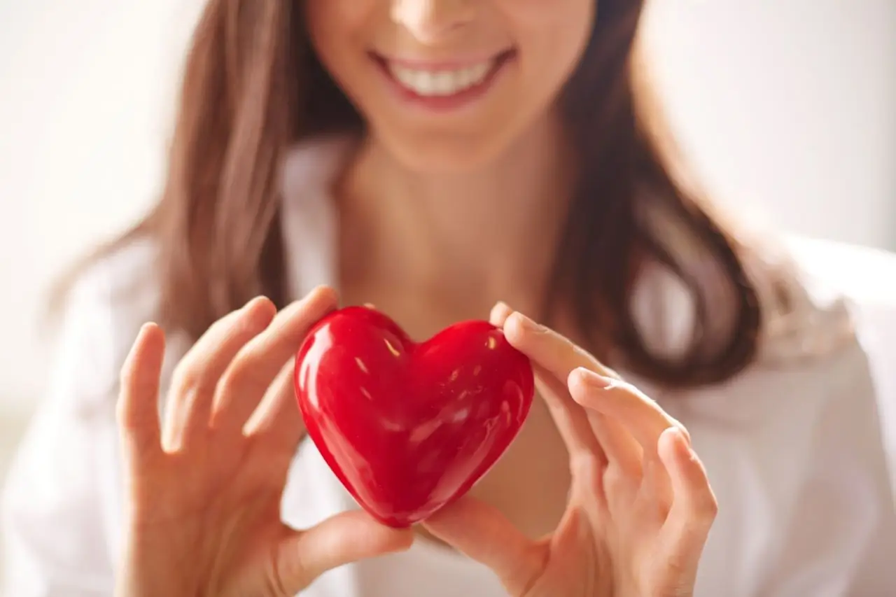 Cosa bere per liberare le arterie? I trucchi naturali per un cuore sano
