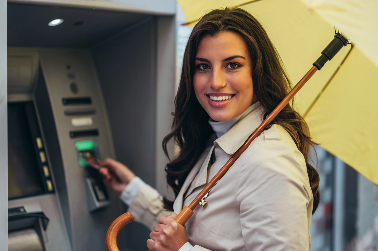 La verità su quanti soldi puoi tenere sul conto prima che il fisco se ne accorga