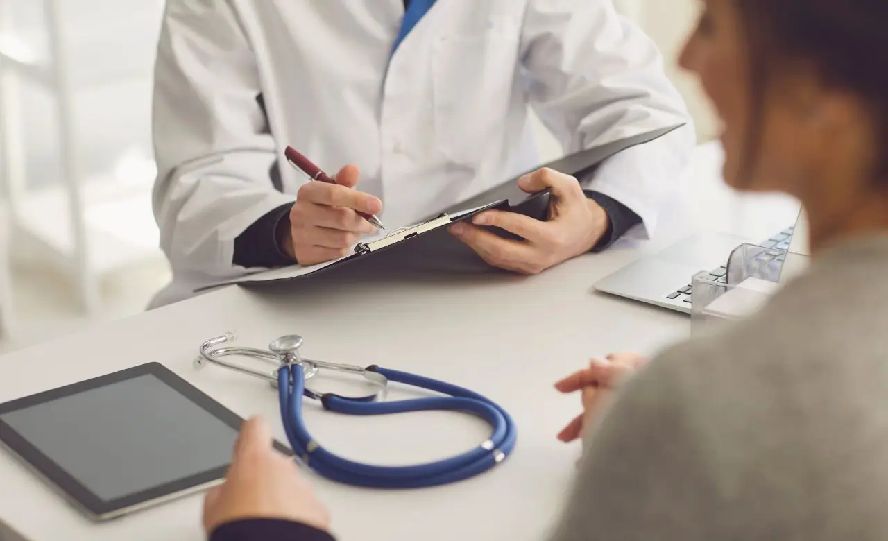 Uomo adulto? Non trascurare questi controlli salvavita: ecco quando farli
