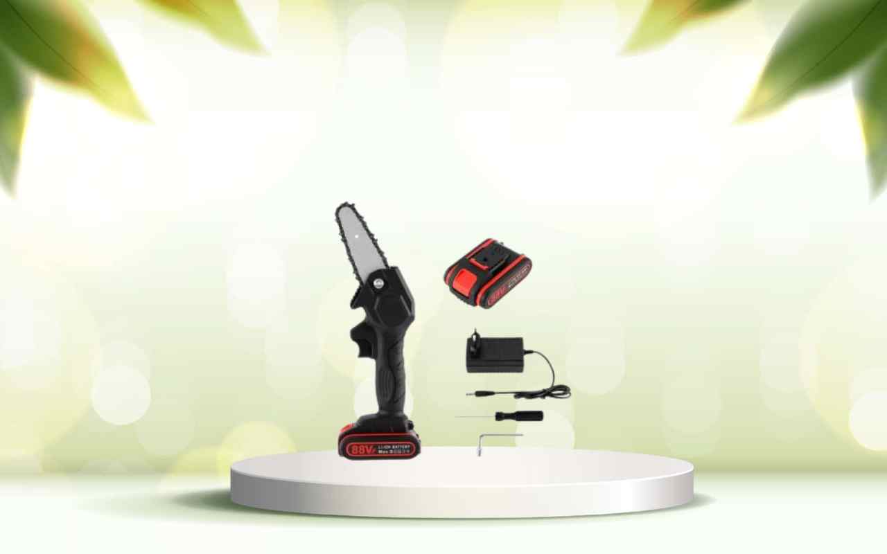 Scopri la mini motosega a batteria: pota e taglia con facilità il tuo giardino